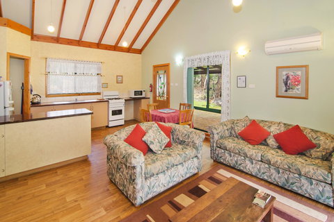 Yelverton Brook Conservation Sanctuary - Maitland Accommodation 38