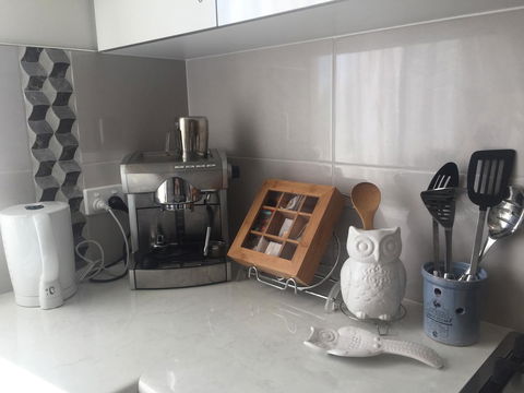 Bright & Beautiful Home On The Hills! - Maitland Accommodation 15