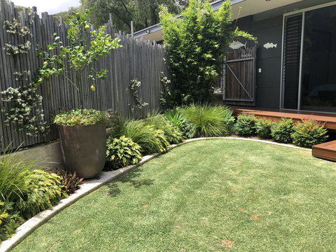 Banksia Luxury Villa - Maitland Accommodation 8