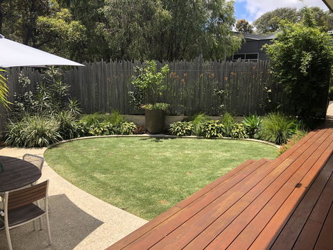 Banksia Luxury Villa - Maitland Accommodation 7