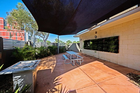 Latitude20 Searipple Rd - Maitland Accommodation 1