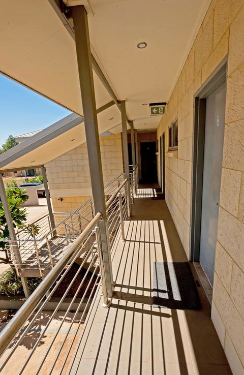 Latitude20 Searipple Rd - Maitland Accommodation 3