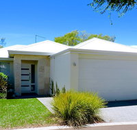 Contemporary Cove - Quindalup - Maitland Accommodation