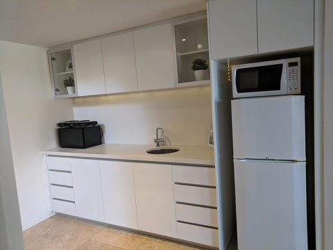 Riverside Retreat - Maitland Accommodation 7