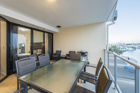 Dolphin Quay Apartments - Maitland Accommodation 25