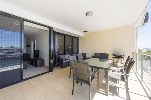 Dolphin Quay Apartments - Maitland Accommodation 27