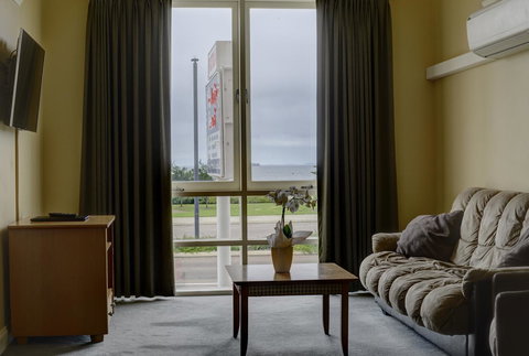 The Jetty Resort - Maitland Accommodation 17