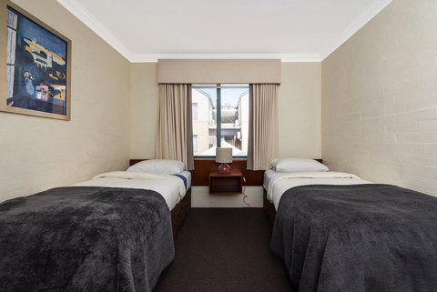 Subiaco Village 18 - Maitland Accommodation 16