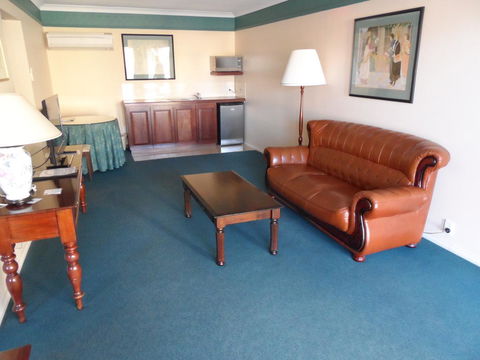 Clifton Motel & Grittleton Lodge - Maitland Accommodation 25
