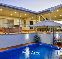 27 Kestrel Place - With Pool and Jetty - Maitland Accommodation