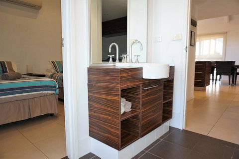 Osprey Holiday Village Unit 104 - Maitland Accommodation 9