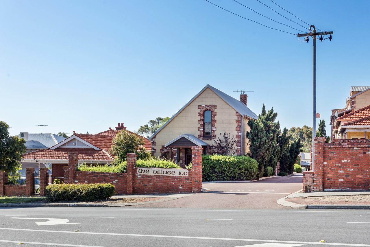 Beaconsfield WA Maitland Accommodation