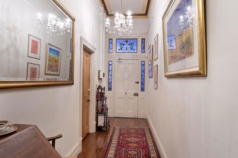 Annie's Victorian Terrace Accommodation Fremantle - Maitland Accommodation 10