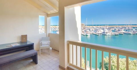 The Marina Hotel - Mindarie - Maitland Accommodation 9