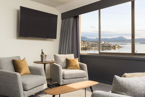 Wrest Point - Maitland Accommodation 5