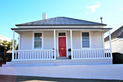Horlock House - Maitland Accommodation 1