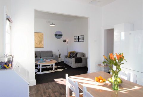 Horlock House - Maitland Accommodation 0