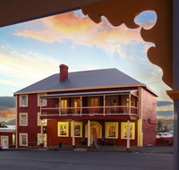 Stanley Hotel  Apartments - Maitland Accommodation