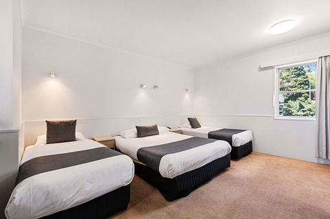 Coach House Launceston - Maitland Accommodation 14