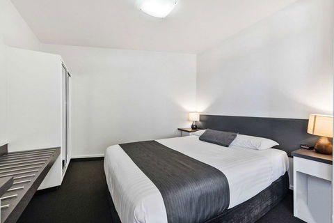 Coach House Launceston - Maitland Accommodation 12