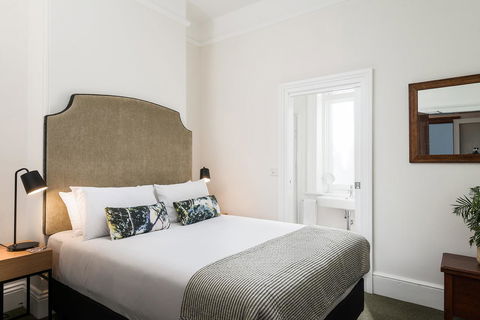 The Florance - Maitland Accommodation 44