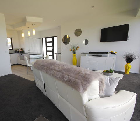 Horizon Deluxe Apartments - Maitland Accommodation 2