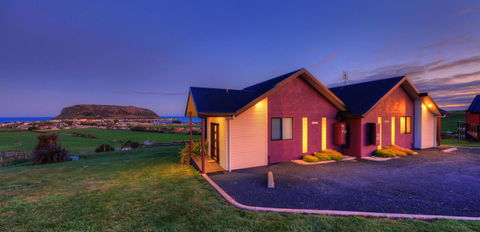 Horizon Deluxe Apartments - Maitland Accommodation 6