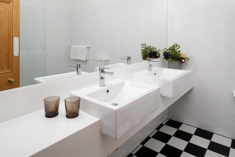 Rydges Hobart - Maitland Accommodation 15