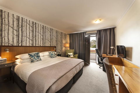 The Waterfront Wynyard - Maitland Accommodation 0