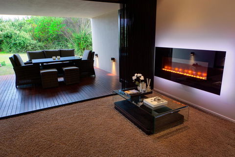 Amare Beachside Luxury - Maitland Accommodation 19