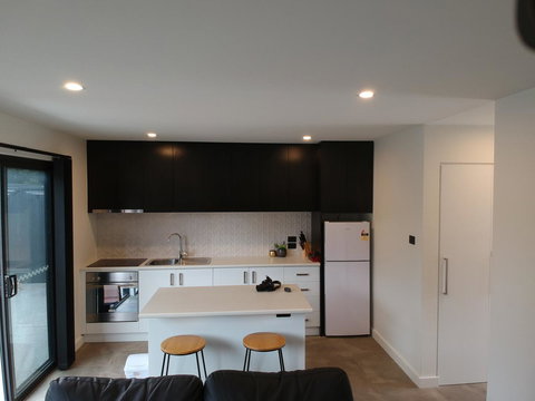 Punchbowl Executive Apartments - Maitland Accommodation 1