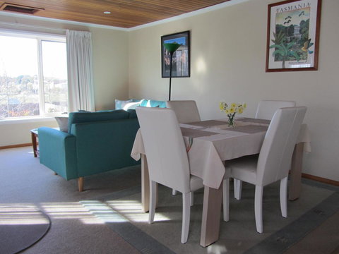 Elm Trees Accommodation @ Ross - Maitland Accommodation 13