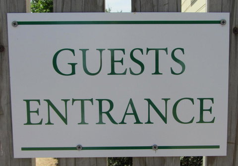 Elm Trees Accommodation @ Ross - Maitland Accommodation 8