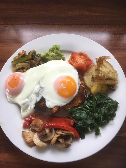 House On The Hill Bed And Breakfast - Maitland Accommodation 11