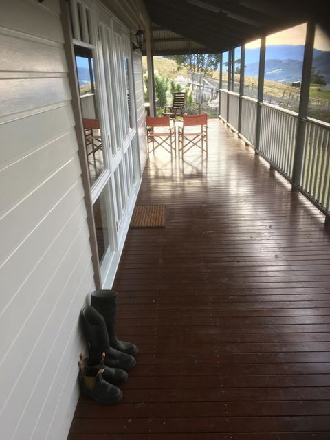 House On The Hill Bed And Breakfast - Maitland Accommodation 3