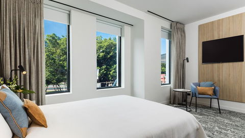 Oaks Cairns Hotel - Maitland Accommodation 2