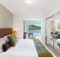 Ocean Panorama - 1 Bedroom Oceanview Apt - Maitland Accommodation