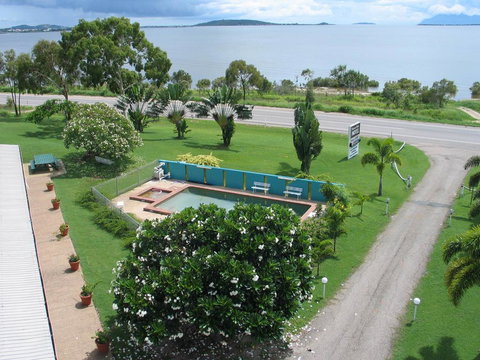 Ocean View Motel Bowen - Maitland Accommodation 0