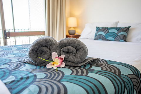 OCEAN VIEWS 10A - Maitland Accommodation 2