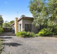 OCEANS 12 - ANGLESEA - Maitland Accommodation