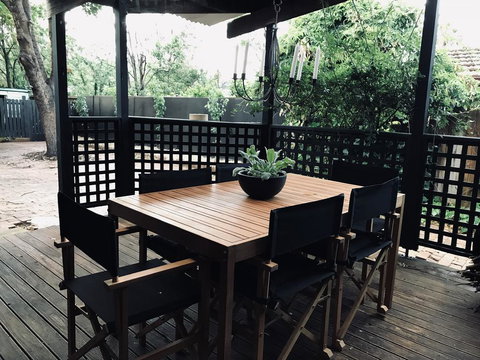 Old Railway Cottage - Maitland Accommodation 2