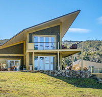 On the Huon River - Maitland Accommodation