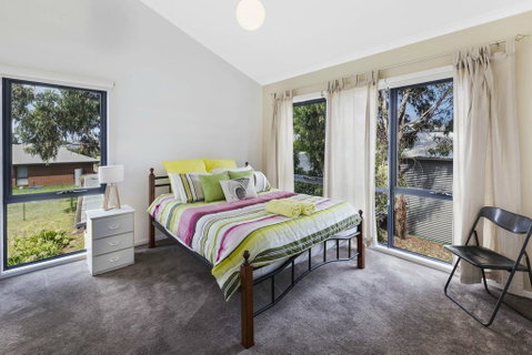 Orense - Waterviews In Newlands Arm - Maitland Accommodation 1