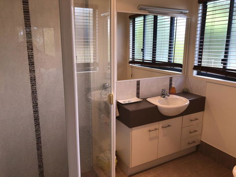 Our Beach House - Maitland Accommodation 3