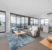 Oversized Luxe 1 Bedder - Amazing Barton - Gym - Maitland Accommodation