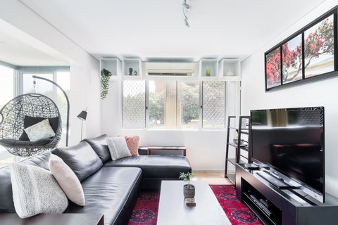 OX - Immaculate Relaxing Breeze Of 2BR Brisbane River - Maitland Accommodation 0