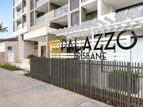 Palazzo Brisbane - Maitland Accommodation 1