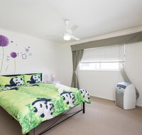 Panda Holiday -Close Mountain Ocean Pet Friendly - Maitland Accommodation