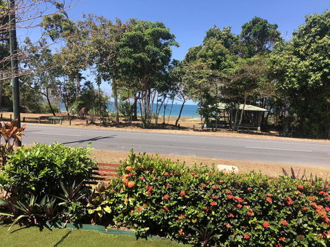 Pandanus Holiday Apartments - Maitland Accommodation 2