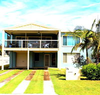 Paradise by the Beach - Maitland Accommodation